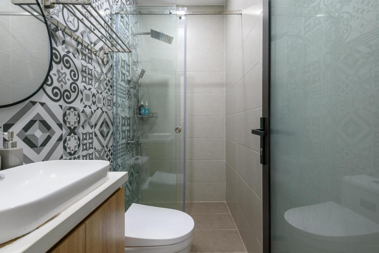 Cozrum Homes - Graceful Corner Ho Chi Minh-staden Exteriör bild