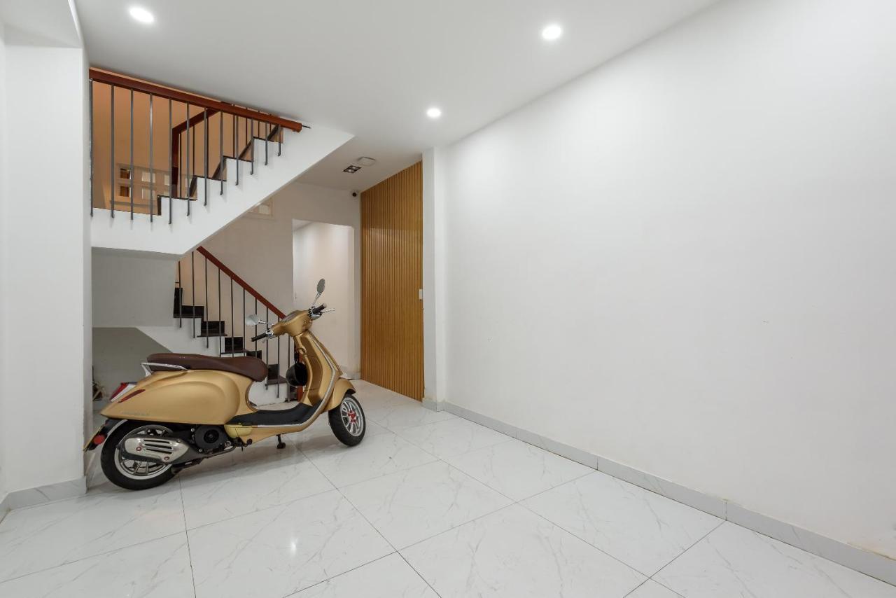 Cozrum Homes - Graceful Corner Ho Chi Minh-staden Exteriör bild